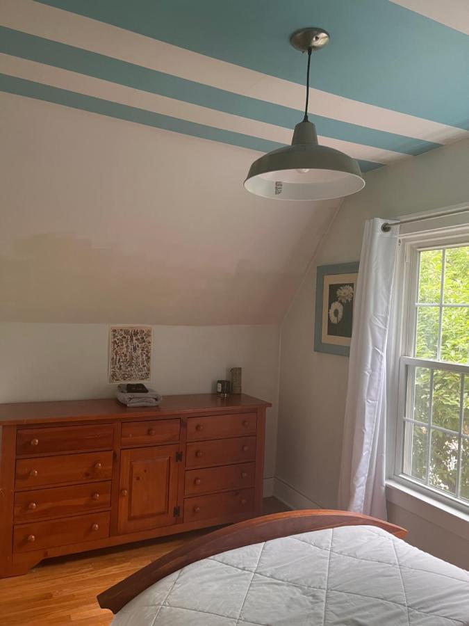 Cozy Cape Cod Villa Гранд Рапидс Екстериор снимка